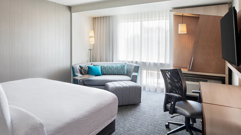 Courtyard by Marriott Wayne Fairfield